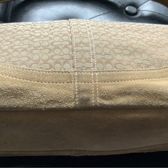 Coach Tan Monogram And Suede Leather Handbag No. J0732-F10945 - Picture 4 of 12